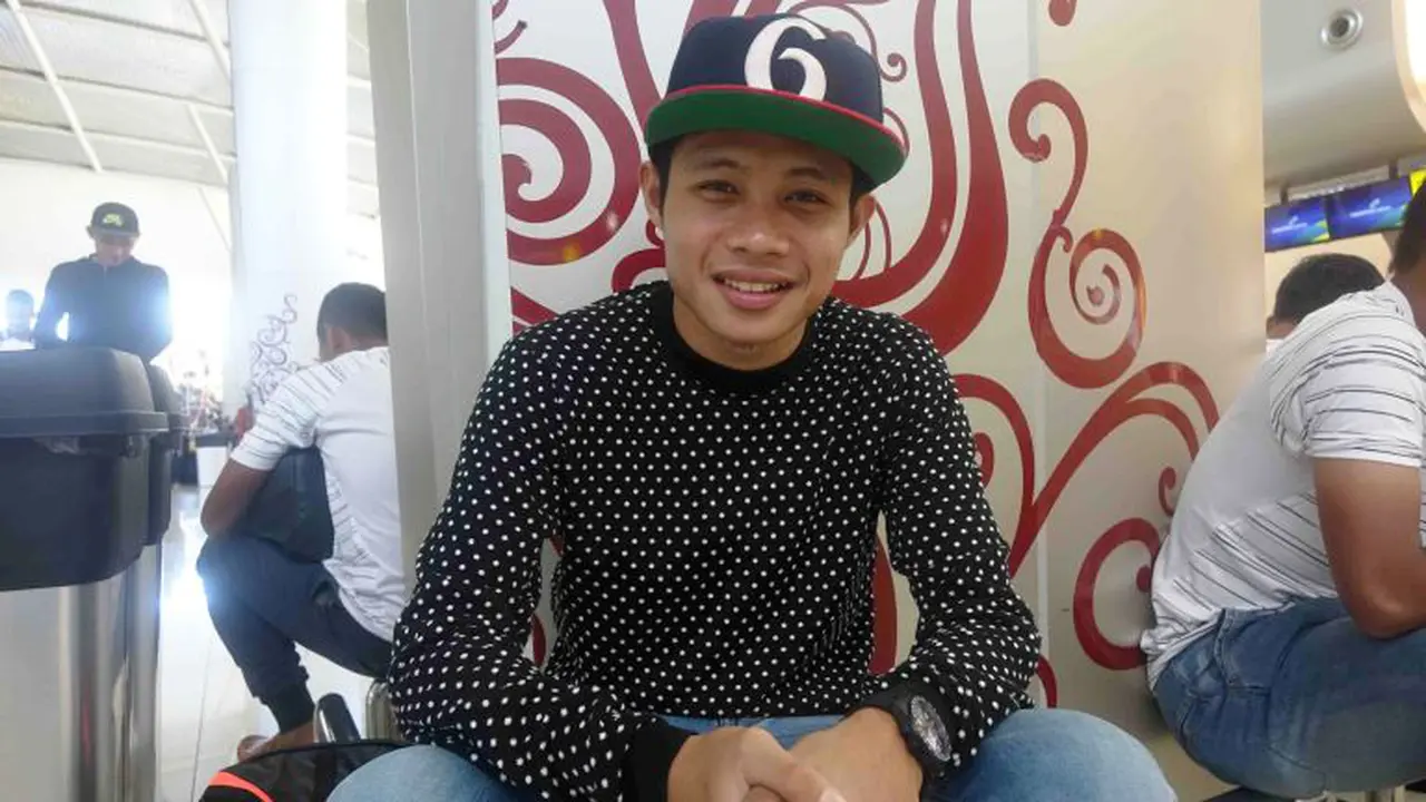 Evan Dimas