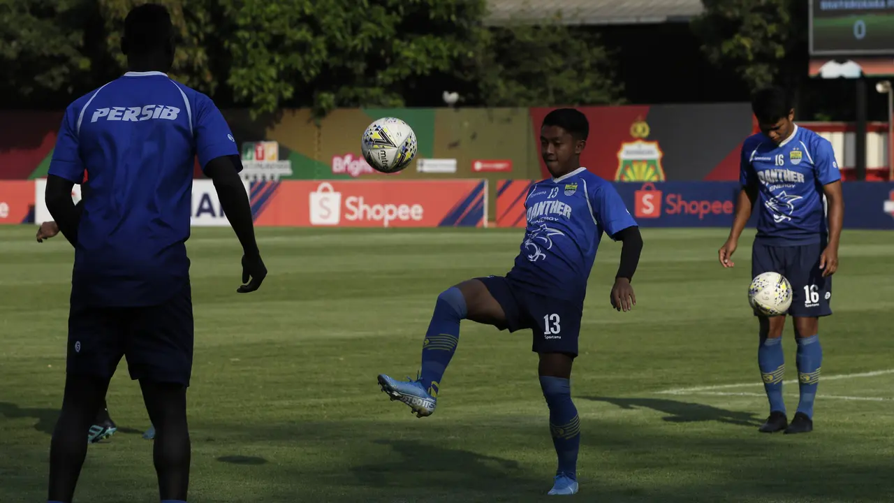 Persib Latihan di PTIK