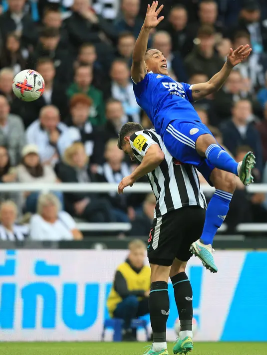 Newcastle akan bermain di Liga Champions musim depan, sementara Leicester masih punya harapan keluar dari zona merah. (Lindsey Parnaby / AFP)