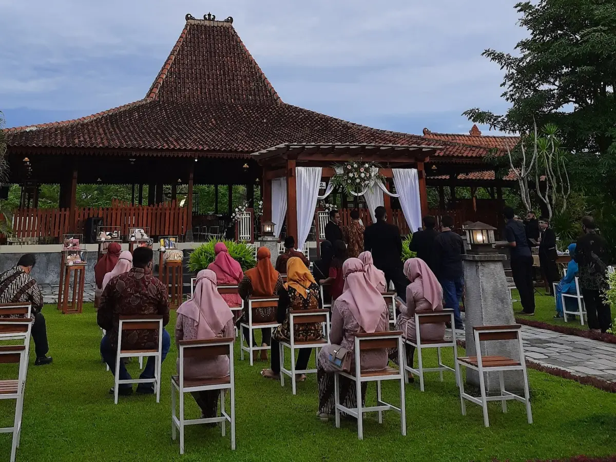 Rahasia Arti Mimpi: Mengadakan Acara Spektakuler