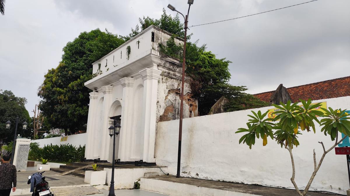Benteng Kuto Besak Palembang Digoyang Rencana Perluasan Rumah Sakit A.K. Gani, Kemenbud Bereaksi