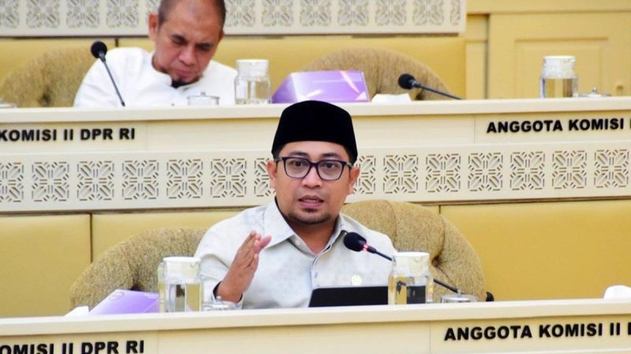 DPR Desak Pemerintah Pusat Aktifkan Dana Darurat untuk Bencana Sumatera