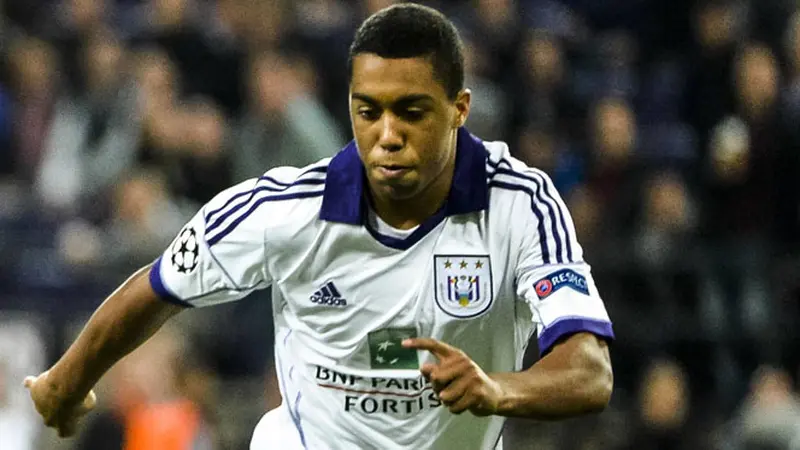 youri-tielemans-131016c.jpg