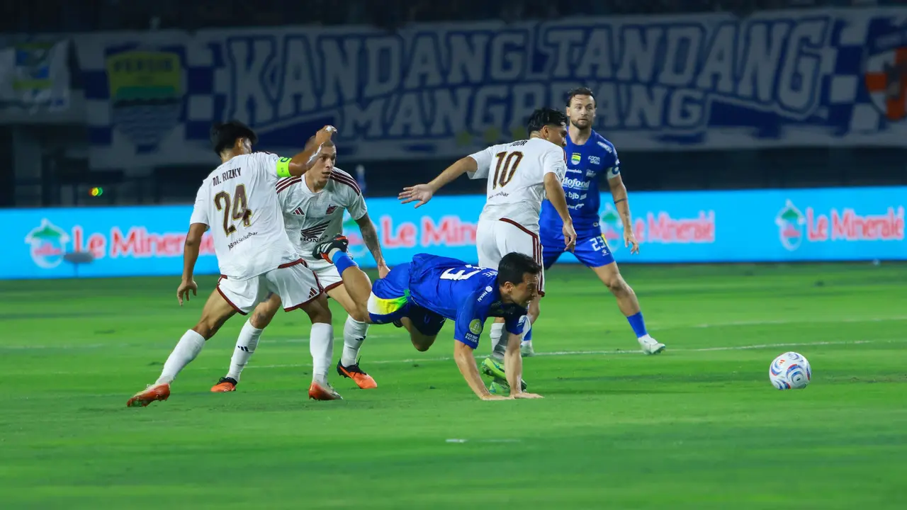 Persib Bandung vs PSM Makassar, BRI Super League 2026/2027