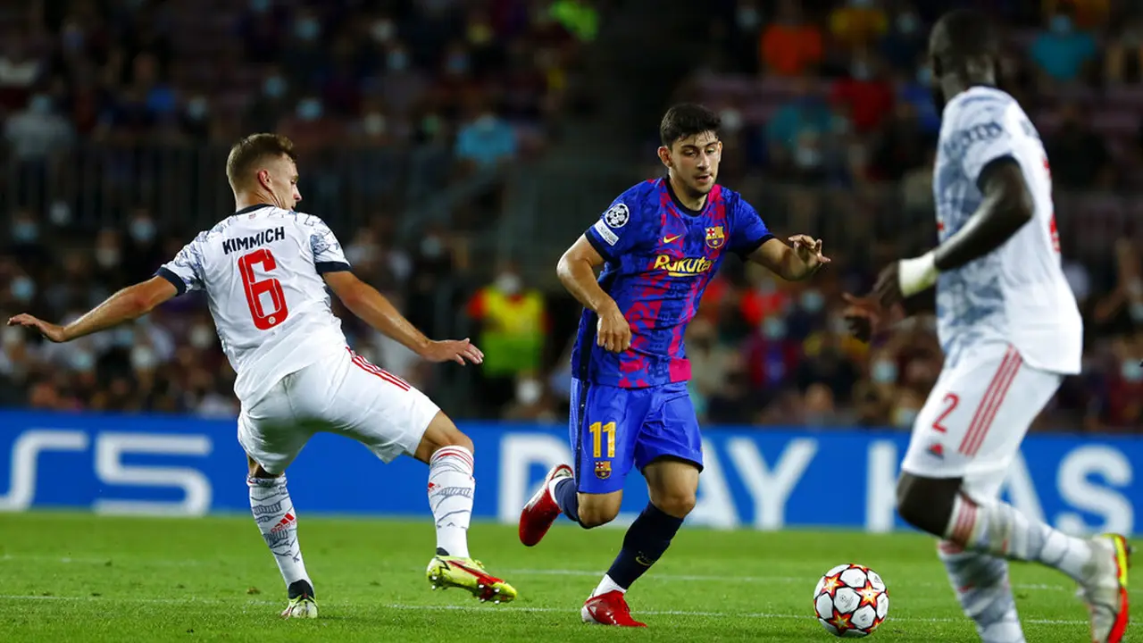 FOTO: Bayern Munchen Cukur Barcelona 3-0 di Camp Nou