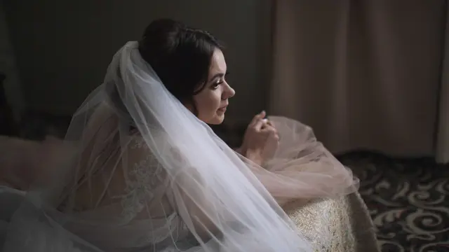 hari pernikahan sedih