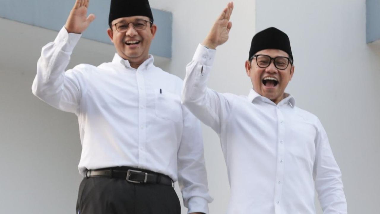 Sehingga, Gus Choi menilai suara Anies yang dianggap bolong di Jawa Timur dan Jawa Tengah akan bisa ditutupi dengan menggandeng Cak Imin sebagai Cawapres.