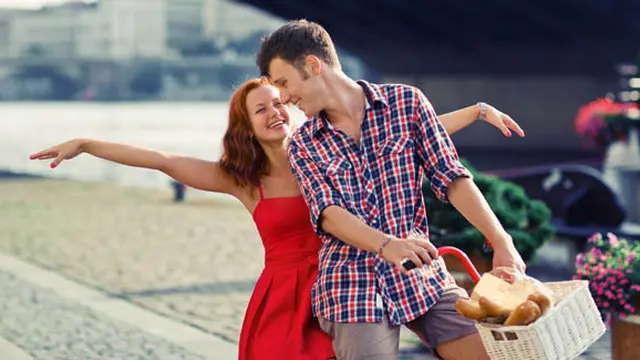 (c) shutterstock.com