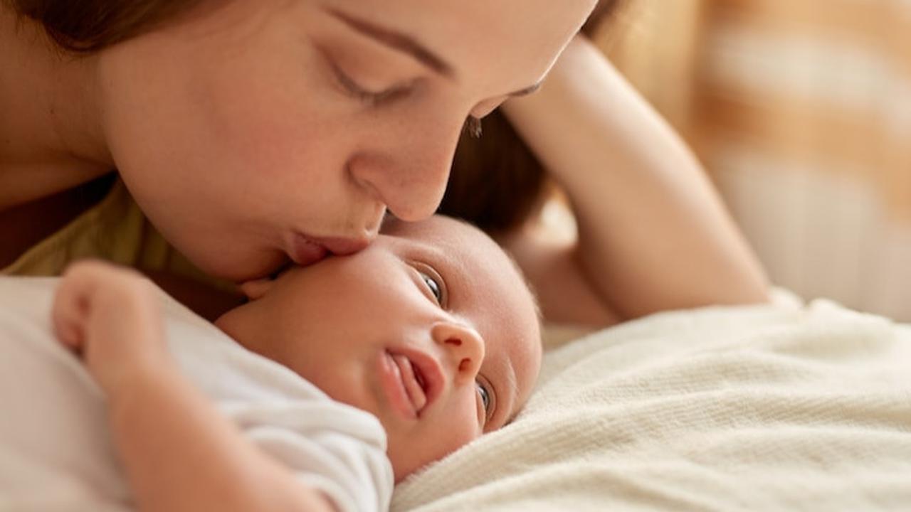 Ibu Baru Mengalami Baby Blues? Ini yang Perlu Anda Ketahui dan Lakukan