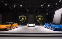 Rilis, Lamborghini Aventador SV Roadster berkilau di lantai pameran