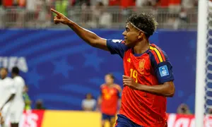 Pemain Spanyol Lamine Yamal berselebrasi setelah mencetak gol pembuka bagi timnya dalam laga Grup H Piala Dunia 2026 antara Spanyol vs Arab Saudi di Atlanta, Minggu, 21 Juni 2026. (AP Photo/Erik S.Lesser)