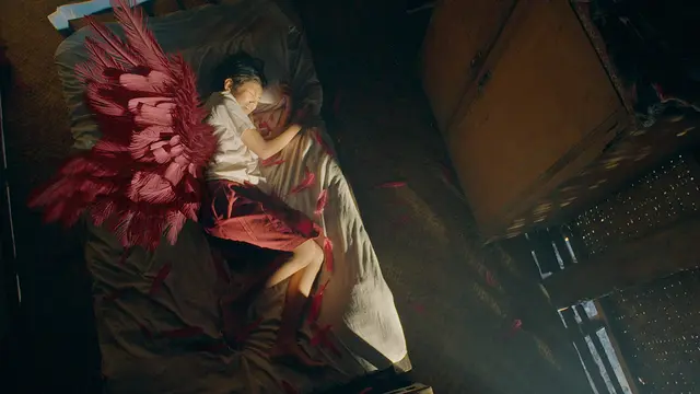 Film pendek Ana & The Red Wings.