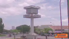 Citizen6, Yogyakarta: Menara di Bundaran Samsat Bumijo, Yogyakarta sudah lama tanpa jam. Padahal dulu pada keempat sisi bagian atasnya dipasang 4 buah jam, namun karena sering mati dan juga dicuri akhirnya dibiarkan saja tanpa jam.(Pengirim: Prasetyo) 