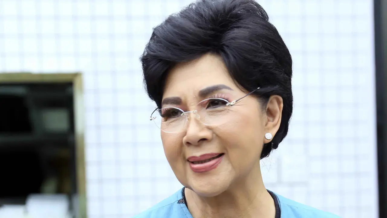 [Bintang] Titiek Puspa