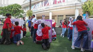 Kreativitas Anak Semarakkan Kegiatan Mewarnai Kemasan Susu