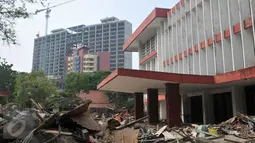 Kondisi Bandar Udara Kemayoran yang memprihatinkan, Jakarta, Selasa, (11/11/2015). Akan dilakukannya renovasi untuk memperbaiki sejumlah bangunan yang telah dimakan usia. (Liputan6.com/Gempur M Surya)