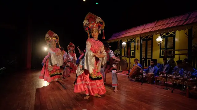 Tari greget jantuk