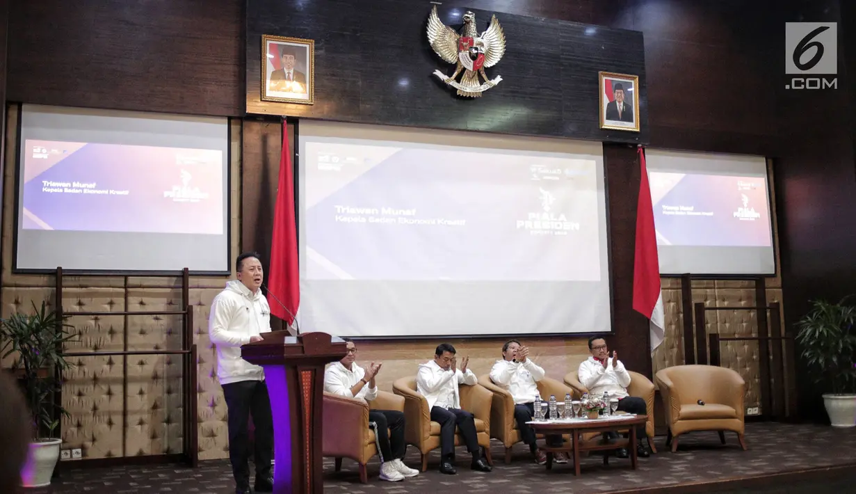 Kepala Bekraf, Triawan Munaf saat pembukaan Turnamen Piala Presiden e-Sports 2019 di Gedung Kementerian Sekretariat Negara, Jakarta, Senin (28/1). Turnamen Piala Presiden e-Sports resmi digelar mulai Januari sampai Maret 2019 (Liputan6.com/Faizal Fanani)