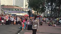 Ditlantas Polda Metro Sosialisasi Berkendara dengan Dangdutan