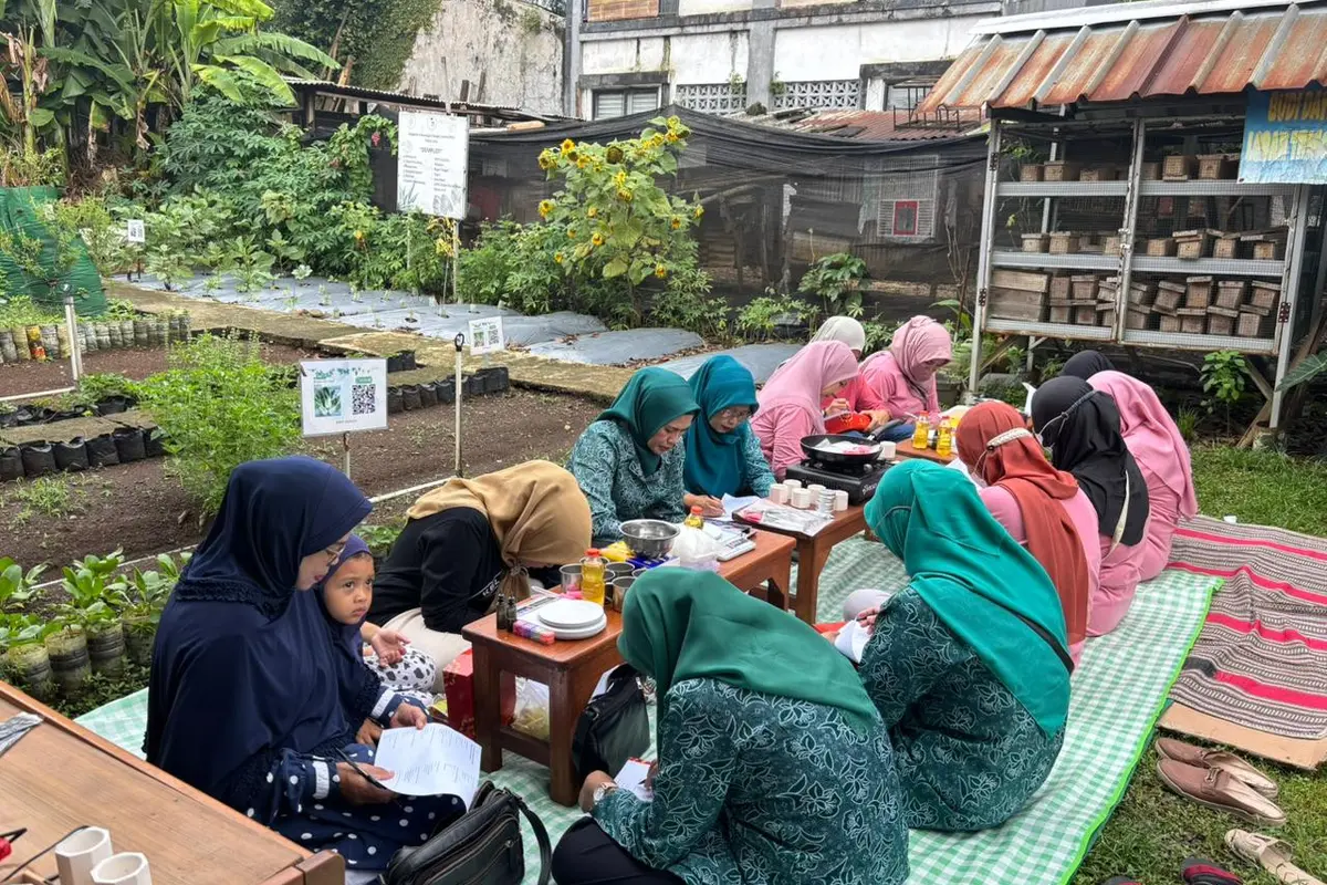 BRI Peduli Latih Warga Bogor Ubah Minyak Jelantah jadi Sabun, Dorong Ekonomi dan Jaga Lingkungan