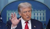Presiden Donald Trump saat berbicara kepada para wartawan di Ruang James Brady Press Briefing di Gedung Putih, Washington, DC pada Senin (11/8/2025). (Dok. AP/Alex Brandon)