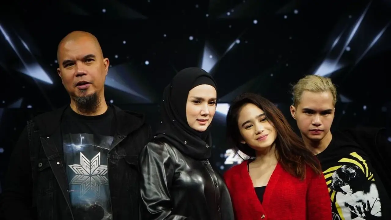 Punya Panggilan Mami, Ini 7 Potret Kebersamaan Mulan Jameela dan Dul Jaelani