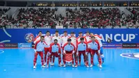 Skuad Timnas Futsal Indonesia saat menghadapi Korea Selatan dalam laga pertama Grup A Piala Asia Futsal 2026 di Indonesia Arena, Jakarta, Selasa (27/1/2026). (Bola.com/Bagaskara Lazuardi)