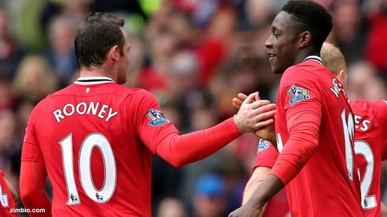 welbeck-rooney-duet-130815b.jpg