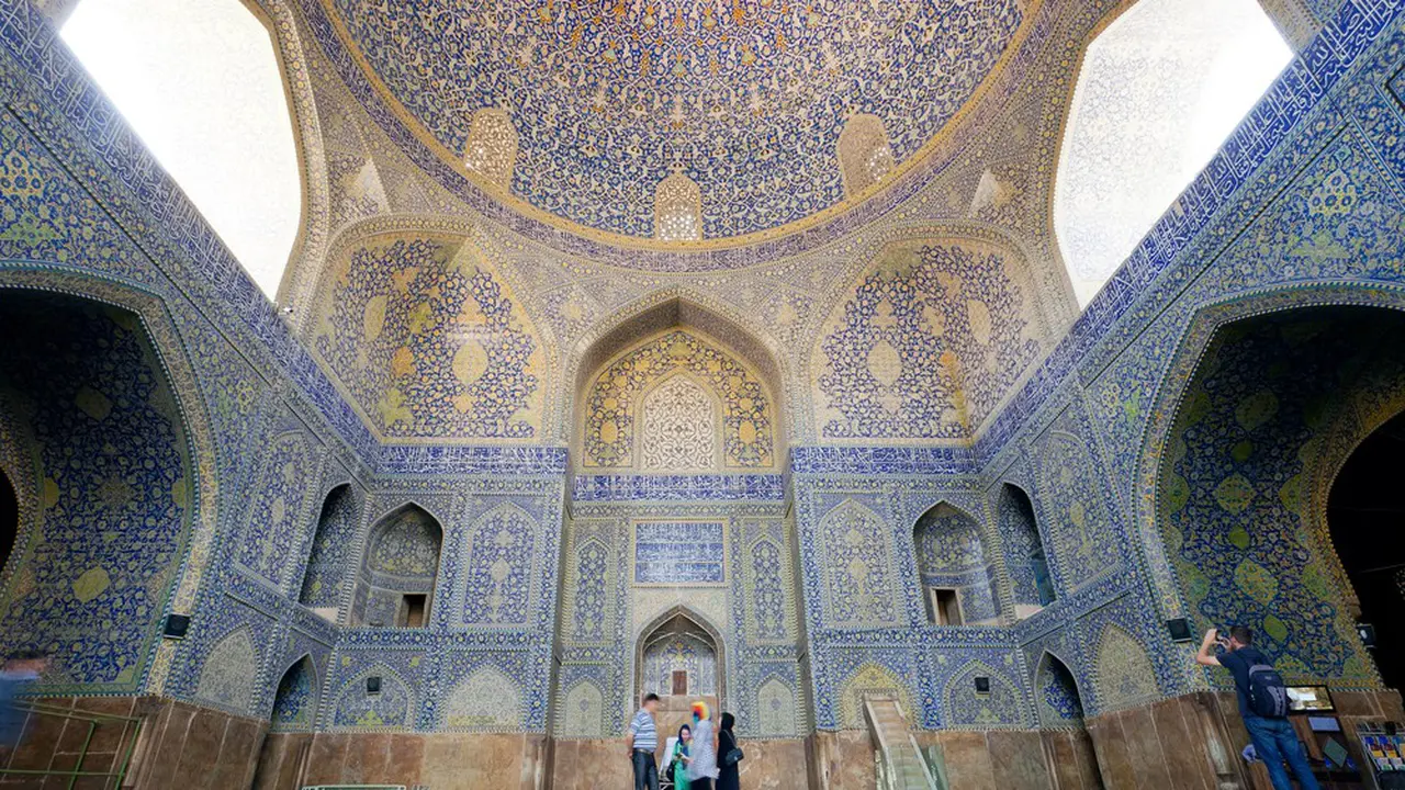[Reservasi] Masjid di Isfahan Iran