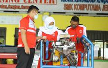 70 Guru SMK Se-Jabotabek Siap Produksi 160 Unit Konversi Motor Bensin Jadi Listrik