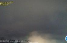 Semeru Enam Kali Erupsi Beruntun, Disertai Awan Panas Guguran