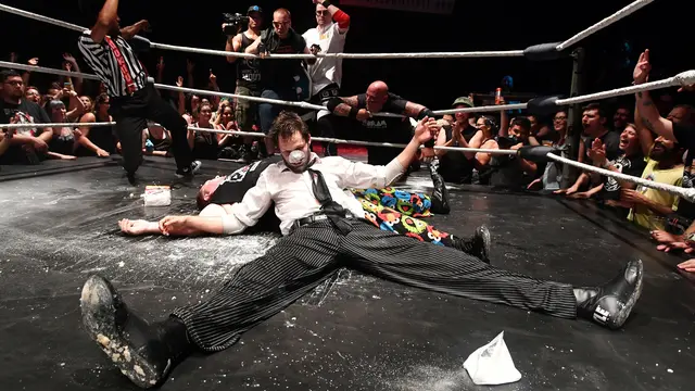 Hoodslam, Pertandingan Gulat Bawah Tanah dengan Karakter Aneh