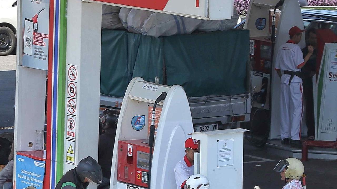 "Prognosa ketahanan LPG nasional dalam kondisi aman, dengan coverage days rata-rata 18 hari. Kondisi stok LPG dipertahankan tetap stabil selama periode natal dan tahun Baru, serta menyiapkan agen dan pangkalan LPG siaga selama 24 jam," tuturnya.<br>