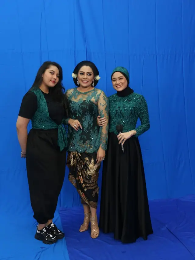 Indra Utami Tamsir saat merilis album keroncong terbarunya