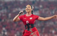 Kompak Kenakan Outfit Warna Senada, Ini 5 Momen Yura Yunita Berbuka Puasa Bersama Fans