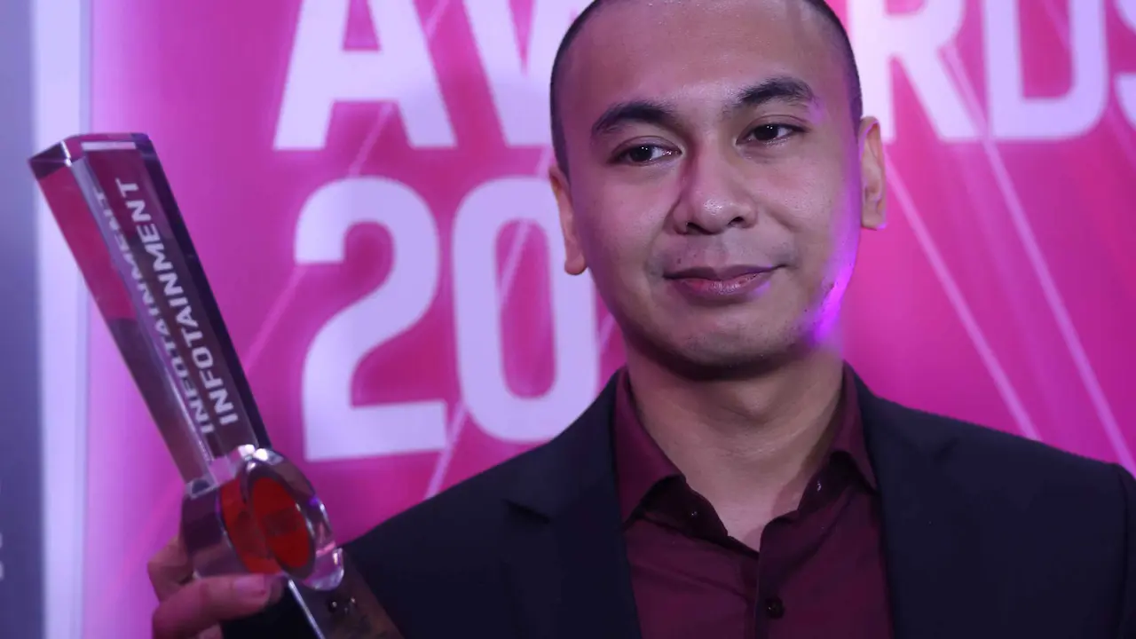 Suka Lagu K-Pop, Raditya Dika Ngefans Boyband EXO