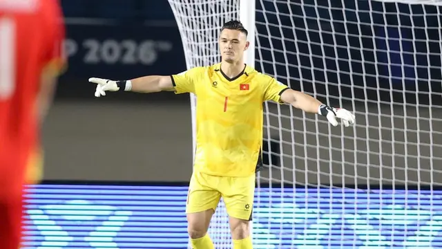 Patrik Le Giang - Timnas Vietnam