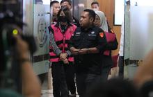 Diam dan Tertunduk, Begini Tampang Crazy Rich Helena Lim Tersangka Korupsi Komoditas Timah