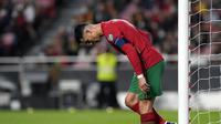 Pemain Portugal Cristiano Ronaldo pada pertandingan kualifikasi grup A Piala Dunia 2022 antara Portugal dan Serbia di stadion Luz di Lisbon, Minggu, 14 November 2021. (AP Photo/Armando Franca)
