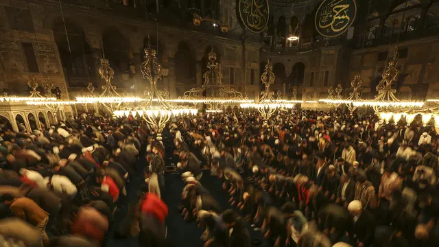 Masjid Hagia Sophia gelar salat tarawih