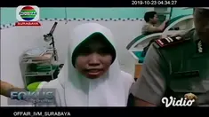 Sesosok bayi perempuan diletakkan di teras rumah bidan desa Sidorejo, Kabupaten Blitar. Bayi itu diduga baru dilahirkan sekitar 2 jam sebelum ditemukan.