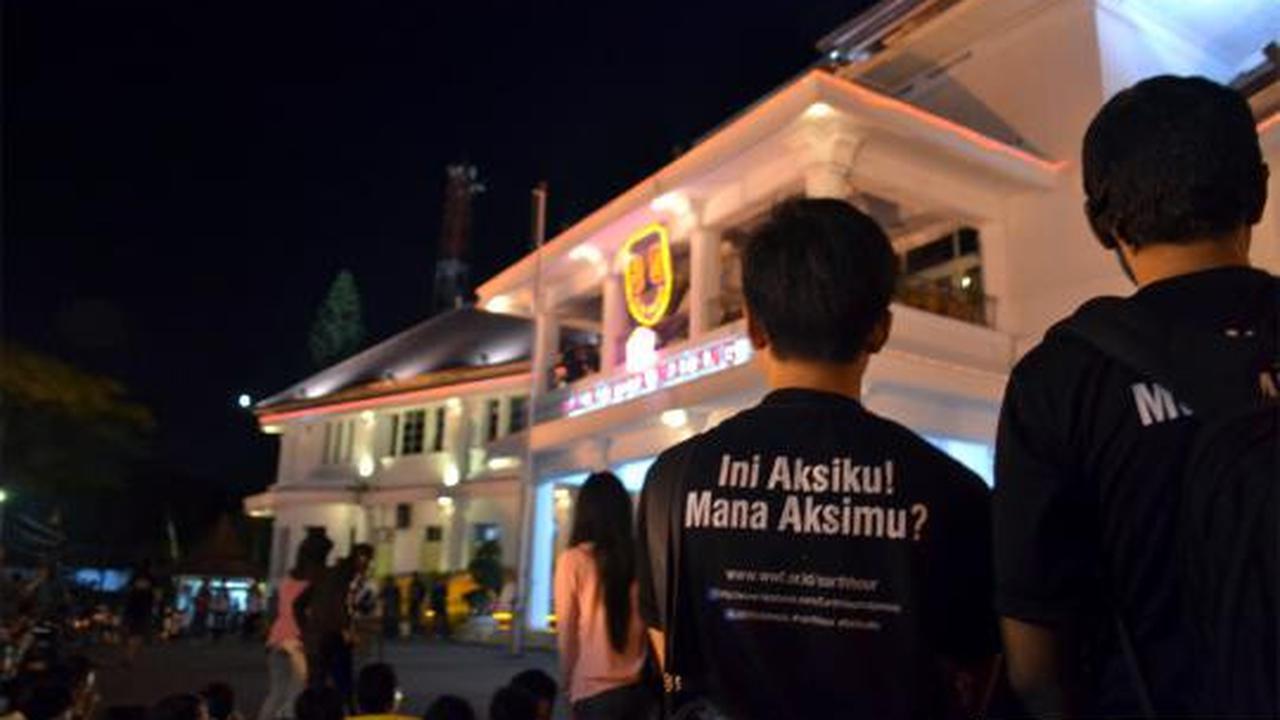 Earth Hour di Malang