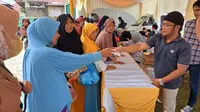 Kegiatan Pasar Mitra Tani yang diselenggarakan di Jalan Utama Kelurahan Sri Meranti, Kecamatan Rumbay, Pekanbaru, Riau/Istimewa.