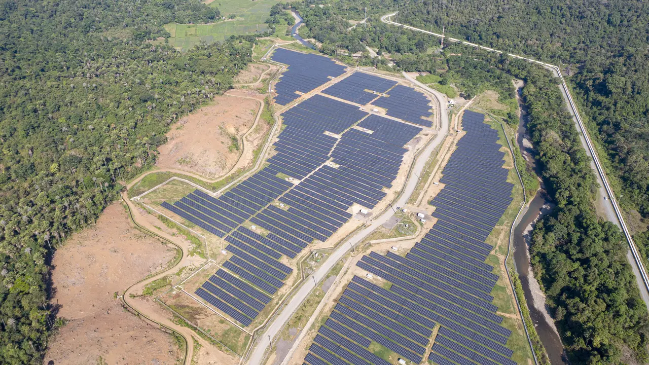 Pembangkit Listrik Tenaga Surya (PLTS atau Solar PV)