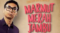 Di film Marmut Merah Jambu, Raditya Dika mengajak penonton kembali mengingat romansa percintaan di bangku SMA.