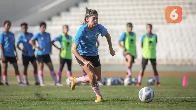 Foto: Songsong Piala Asia Wanita 2022, Timnas Wanita Indonesia Giatkan Latihan