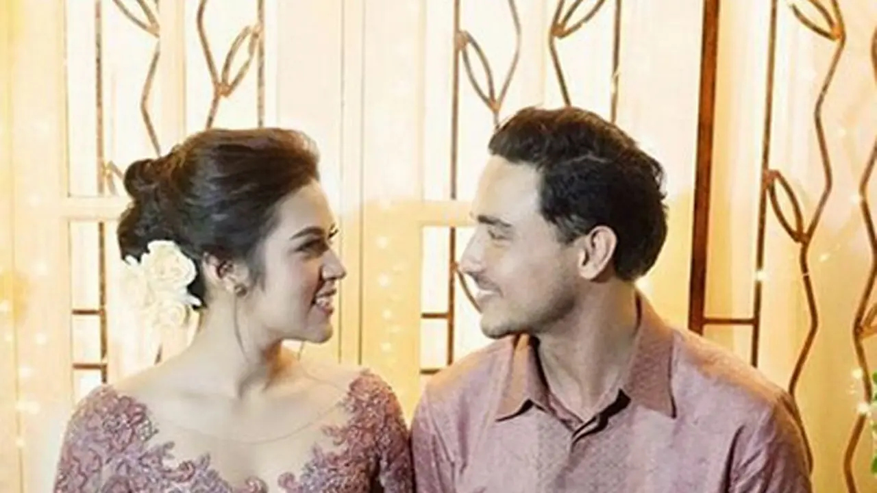 [Bintang] Raisa dan Hamish Daud