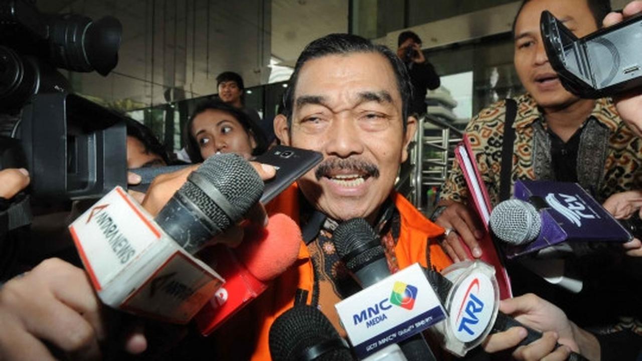 Terkait suap DPRD Sumut, masa tahanan Saleh Bangun juga diperpanjang
