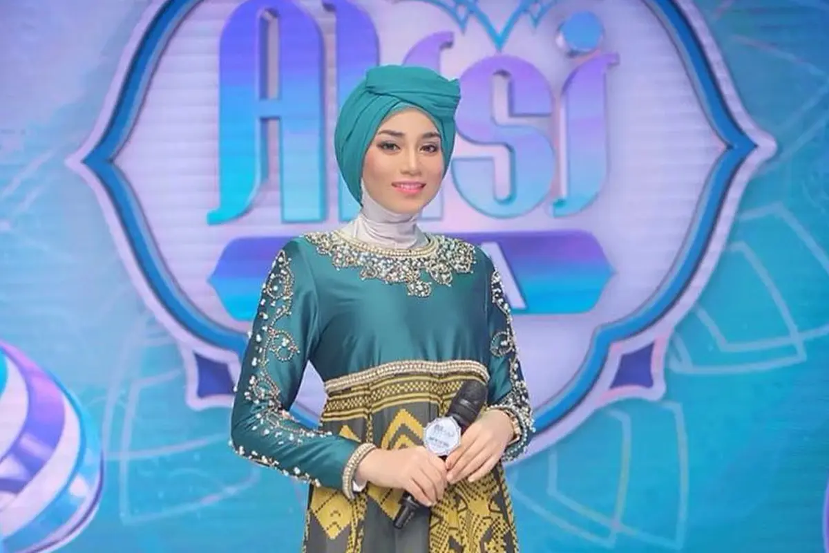 [Bintang] Uyaina Arshad