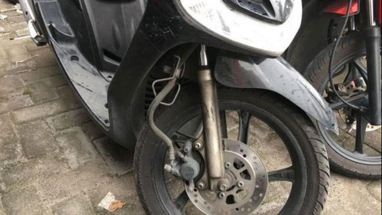 Bukan hanya shockbreaker, suara jeduk di motor matik juga disebabkan oleh faktor lain.